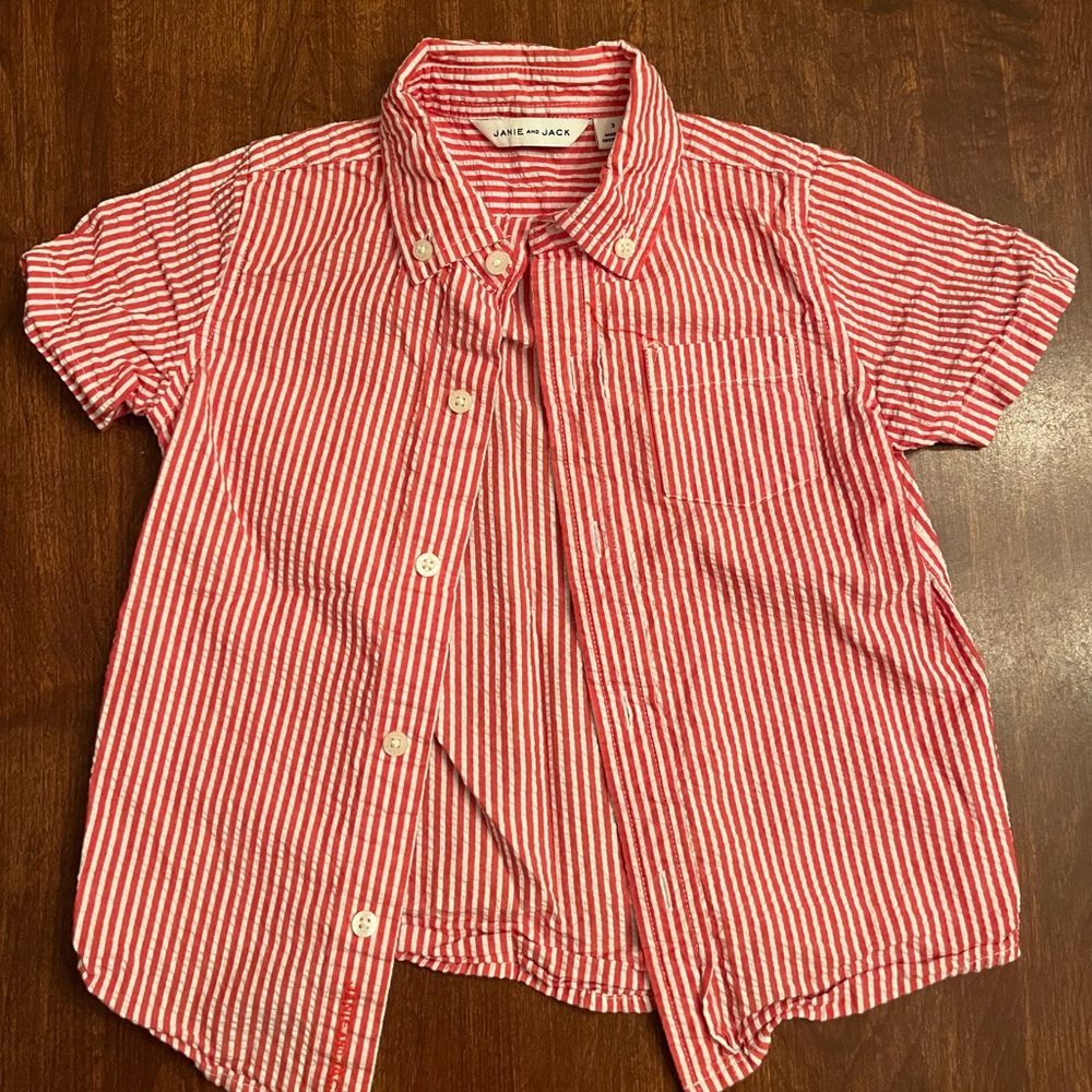 Boys Size 3T Janie and Jack short sleeved seersucker red and white stripe shirt